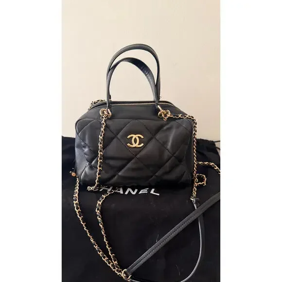 CHANEL BLACK QUILTED BOWLING CHAIN BAG - Picture 1 of 16